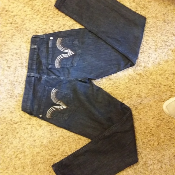 7 For All Mankind Women's Straight Leg Jeans. - Picture 4 of 7